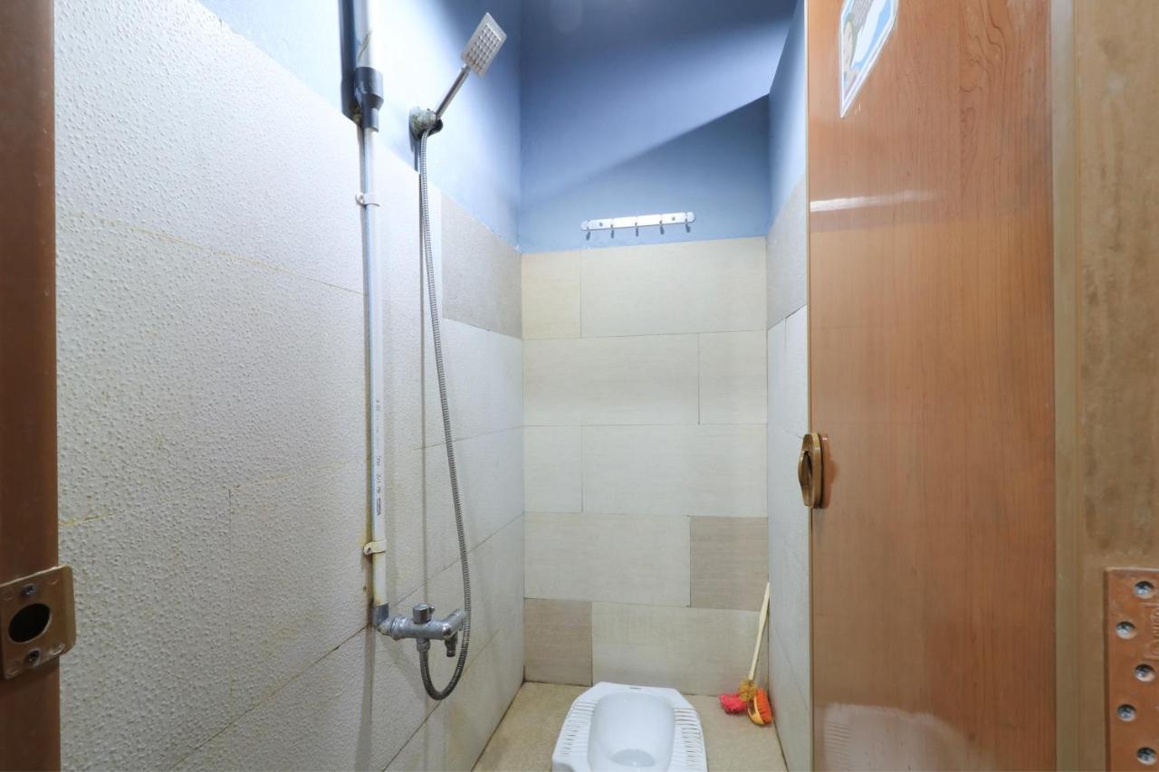 Guest house Eiffel Batu Tulis 35a1 - Female Only *